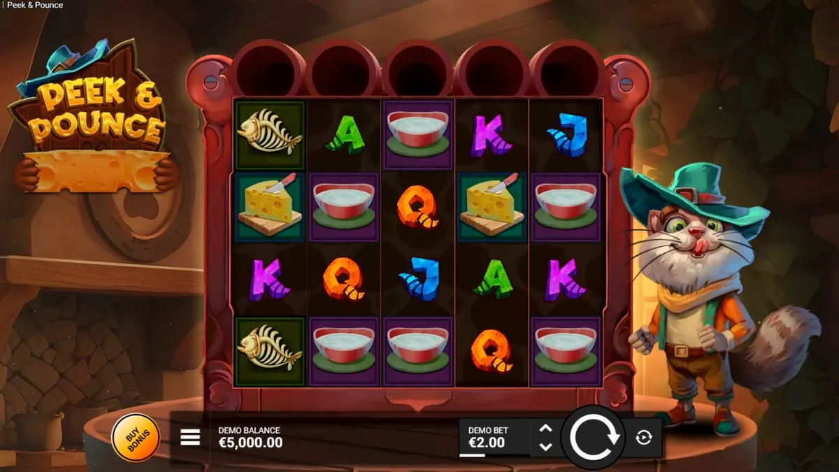 Karakter Señor Pounce dalam slot Peek & Pounce dengan latar dapur pedesaan
